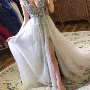 Ball gown/ only worn once